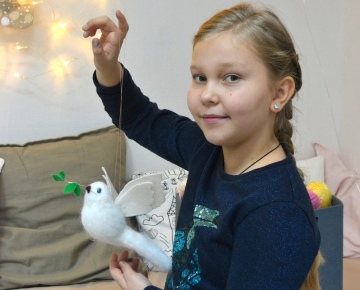 Игрушка из шерсти своими руками "Голубь". Фотоотчёт с мастер-класса в студии "Рыжий Лис" в Тольятти